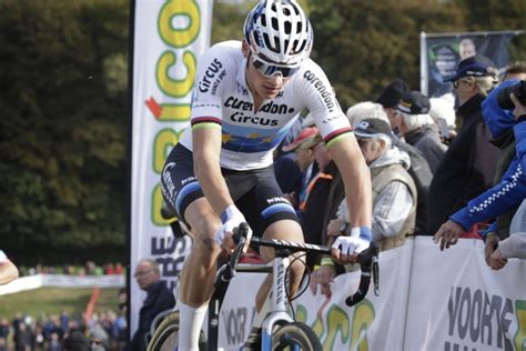 Mathieu van der poel will auf seinem mountainbike olympiagold gewinnen. Komt Mathieu van der Poel aan de start in Gieten ...