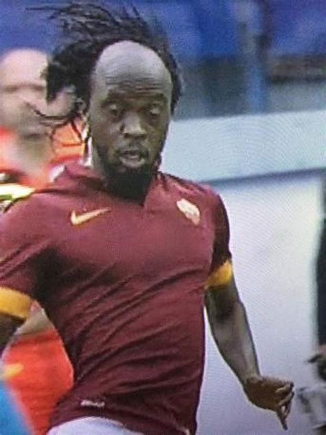 Fra wikipedia, den frie encyklopedi. Gervinho perde la fascia, il look va in fuorigioco - La ...