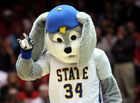 Judge is the name of the live mascot, the north american black bear, and bruiser the first live bear, named ted, was donated by local businessman herbert e. Dallas Cowboys: Seven round Mock Draft 3.0 - Page 4