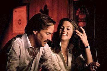 It was directed by lawrence kasdan and stars william hurt and kathleen turner. Movie Lovers Reviews: Body Heat (1981) - Kathleen Turner ...