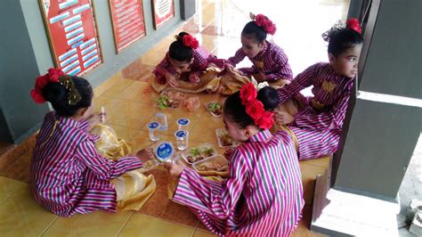 Dapatkan rpt rancangan pengajaran tahunan. Persembahan sempena Story Telling Competition Peringkat ...