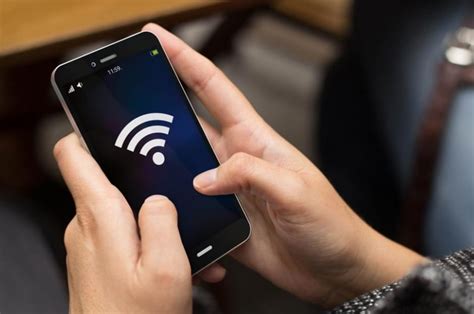 Seperti dikutip dari situs lifehacker, meskipun cukup berbahaya. Sinyal Wifi Smartphone Lelet? Ini Tips Mengatasinya ...