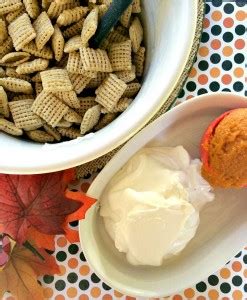 The vanilla really rounds out the flavor, giving it a smooth and creamy taste. Pumpkin Spice Chex Puppy Chow Recipe