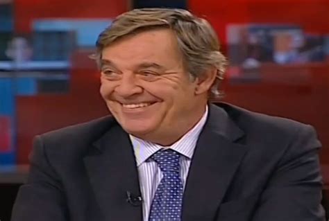 He is a writer and actor, known for equador (2008), a hora da verdade (1988) and jornal nacional (2000). Miguel Sousa Tavares e Teresa Caeiro separados