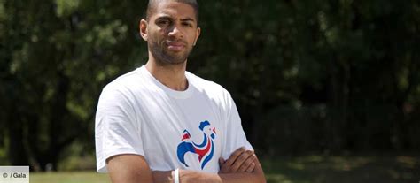 Nicolas batum was born on 14 december 1988, and this makes his age 29 years now. Le basketteur Nicolas Batum est papa - Gala