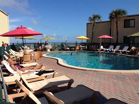 Molinari pools is the premier swimming pool and spa service, repair and remodeling contractor in indian river county. Reef Ocean Resort Pool Vero Beach Florida | Vero beach ...