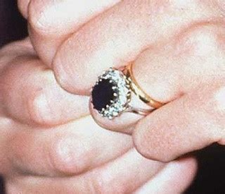 Kate's ring was the engagement ring that prince charles gave princess diana. Celebrity Wedding Rings: Diamonds Are Forever - Help! I'm ...