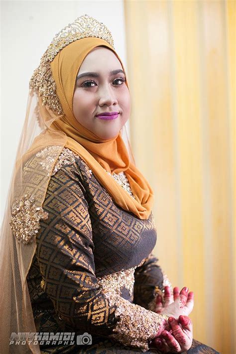 Peningkatan kerjasama peringkat antarabangsa dengan universiti tempatan dan institusi penyelidikan dengan industri teknologi hijau. Wedding Photography di Taman Saujana Hijau - Jurugambar ...