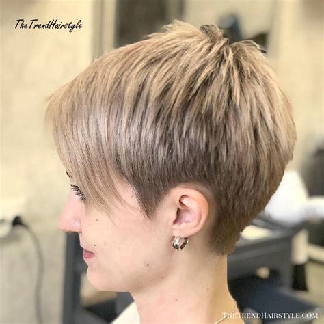 What is a pixie cut? Short Pixie Cut Fringe In Front Of Ears - Pixie Haircuts ...