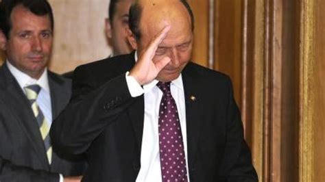 Sunt un vechi susținător al lui el capitan. Traian Basescu se reintoarce catre popor - MDLPL