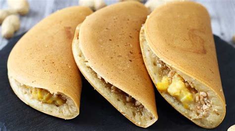 When walking through a pasar malam or ramadan bazaar, you're bound to find at least one stall selling the delicious snack! Apam Balik | Recipe | Asian breakfast, Apam balik, Recipes