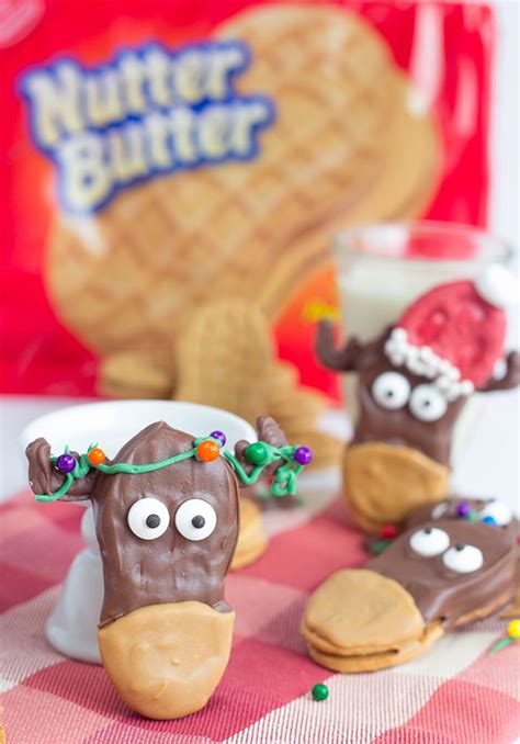 Filled with a thick peanut butter filling, they're irresistible. Nutter Butter Cookies Decorated For Christmas / Chocolate ...