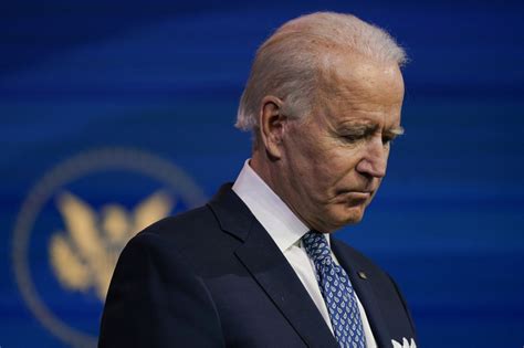 Der alte biden verteidigte die regel der supermehrheit im senat und war gegen die politische glaubt er auch, dass seine eigenen kinder und enkel vom systemischen rassismus profitiert haben, den er. Joe Biden krijgt Trumps @POTUS-Twitteraccount, maar zonder ...