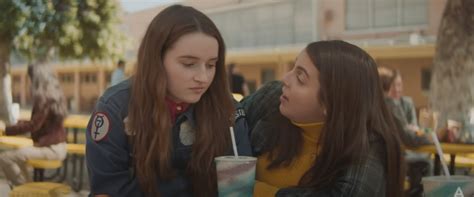 A stylized bird with an open mouth, tweeting. Best lesbian films on Netflix UK, Amazon Prime and iTunes ...