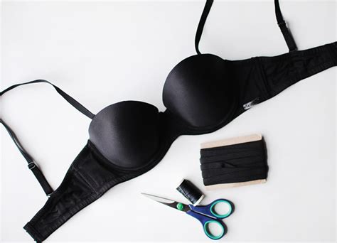The lingerie style harness is the simplest variety to create yourself using items easily found around your house. DIY Cage Harness Bra | This Fashion Is Mine | Bloglovin'