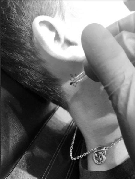 A lot of tattoos behind the ear are completely ornamental. Who is Jacob Sartorius Dating? List of his Ex-Girlfriends