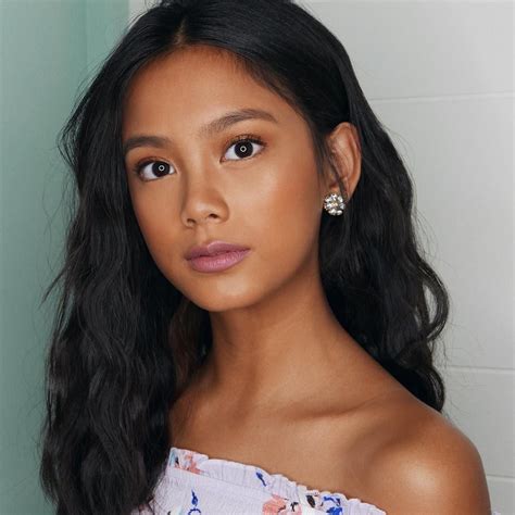 How did i pass hair tips to look younger. Ylona Garcia | Hair color for morena skin