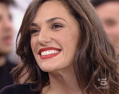 Elena d'amario, ballerina professionista ad amici 16, torna a parlare della storia d'amore con enrico nigiotti, nata nel 2010 durante la loro amici 9 è stata un'annata piena di talenti. Amici, Elena D'Amario presenta Enrico Nigiotti: ballerina ...