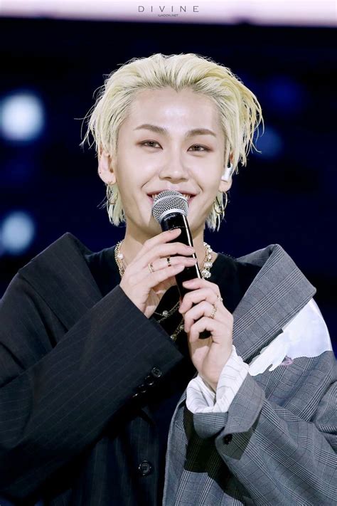 Jung ilhoon she s gone mp3. 190518 - @25th dream concert • Jung Ilhoon #btob #비투비 ...