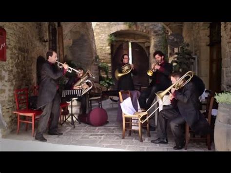 In 2012 gabriele marchetti joined theater orchester biel soloturn as solo trombone and in 2017 he was appointed. Alan Civil - Tarantango - YouTube