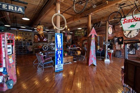With over 1,300 registered shoppers from nashville and beyond, the freestore offers a place for volunteers and shoppers from all walks of life to work together, eat together, and share household goods. Mike Wolfe of "American Pickers" has opened his second ...