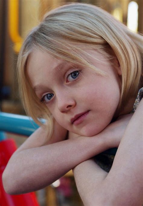 It's kind of hard to get away from that. Dakota Fanning photo 79 of 840 pics, wallpaper - photo ...