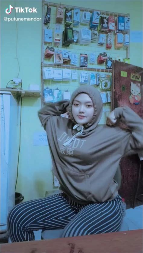 Full twitter ukhti syahwat 2021. Ukhti Nonjol Susu Besar, Kumpulan Video Bokeh