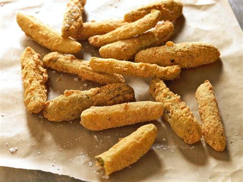 Even better, fried pickle spears are ready to eat in just 20 minutes! Fried Dill Pickles Recipe | The Neelys | Food Network