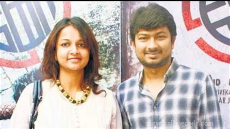 Check out udhayanidhi stalin's latest news, age, photos, family details, biography, upcoming movies, net worth, filmography, awards, songs, videos, wallpapers and much more about only at filmibeat. Udhayanidhi Stalin's Wife Plans To Direct - [www ...