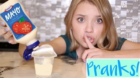 Jump scare this is quite easy to pull off. PRANKS to Pull on Family and Friends!! | Sasha Morga - YouTube