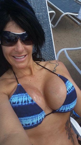 206,376 busty milf bathroom free videos found on xvideos for this search. Pin on MILFs