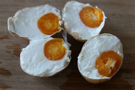 Untuk digunakan gratis ✓ tidak ada atribut yang di perlukan ✓. Ini Tips Praktis Membuat Telur Asin di Rumah | Money.id