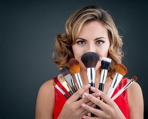 The average video creator can expect to earn anywhere between zero and millions of dollars. How to Become a Professional Makeup Artist and Earn Money