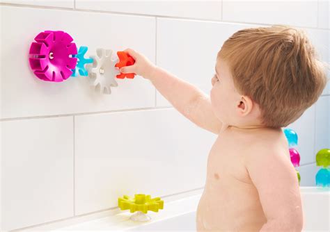 These bath toy tubes can be used individually or can be put together in a chain. Baby Boon Pipes Building Bath Tub Toy Water Play Set ...