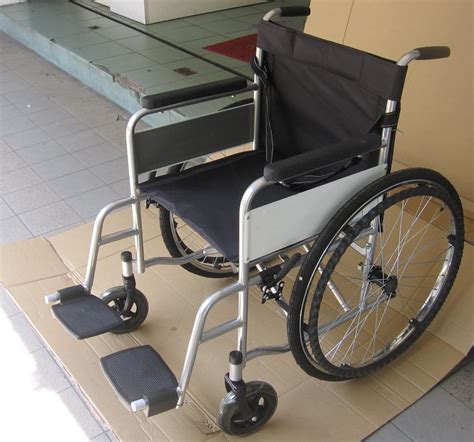 Sikap cermat anda akan membahagiakan semua pihak yang turut ingin. JUAL > 36 jenis Kerusi Roda 輪椅 Wheelchair dengan harga ...