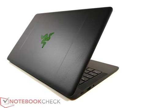 The razer blade stealth series is a laptop lineup from razer inc. Análisis completo del Razer Blade Stealth (i7-7500U ...