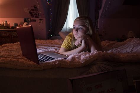 Parent need to know that eighth grade is an extremely realistic, relatable indie dramedy directed by youtube star bo burnham about going through personalize your media recommendations. Eighth Grade is rated R. That's a problem for the teens ...