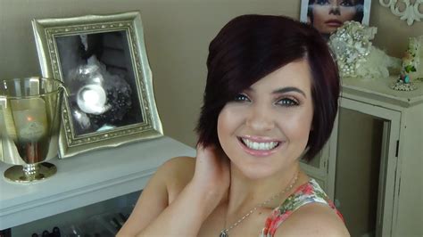 Growing out a pixie cut: Growing out my Pixie Cut | Month 8 - YouTube