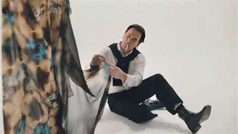 Scottish actor ewan mcgregor will executive produce an upcoming tv series about iconic fashion designer roy halston frowick, better known to the world as halston. Ewan McGregor como Halston em série de Ryan Murphy | Blog ...