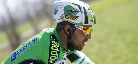 See more of sonny colbrelli on facebook. Sonny Colbrelli à l'arrêt
