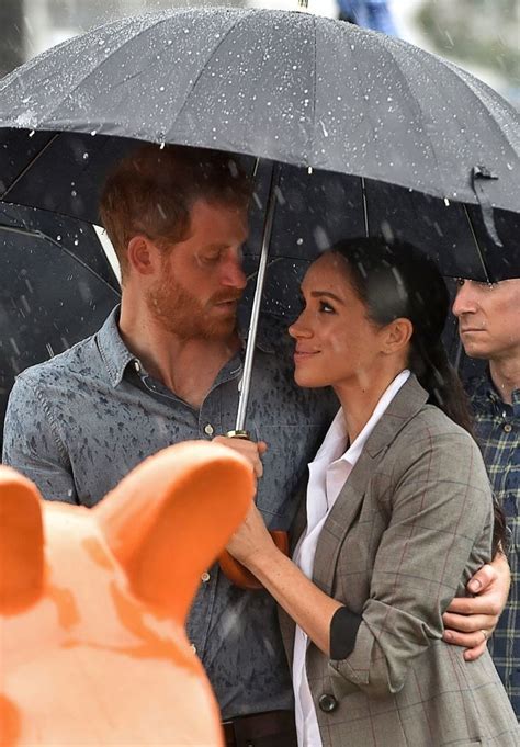 And don't get me started on the groin shots or full on pubic rubbing. 42 Times Meghan And Harry Absolutely Killed Me This Year