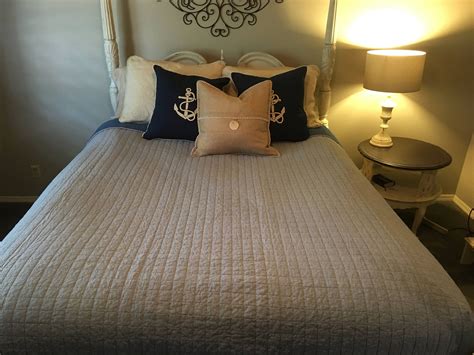 Queen size beach themed bedding. Full/Queen Coastal coverlet, Beach themed bedspread ...