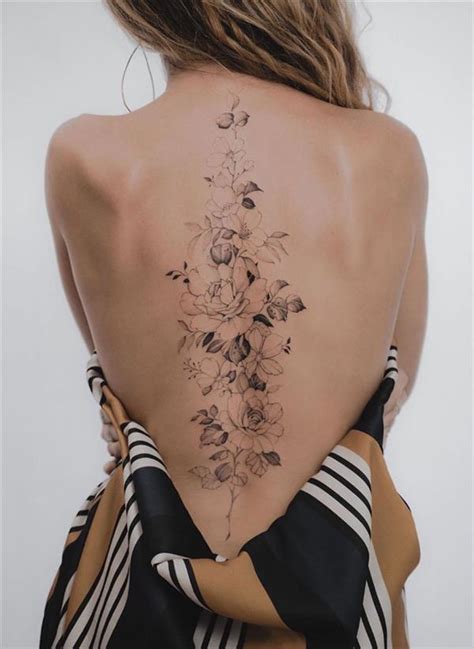 This especially works great for ladies. Back Tattoo | Naked Back Tattoos Are The Most Tempting ...