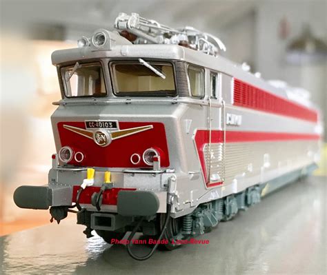 Bonjour à tous, je vous propose en ce vendredi 11 juin une nouvelle vidéo, les cc 6500 sont de sortie sur le réseau pour ce dégourdir les roues, avec comme. Loco-Revue: La CC 40103 L.S.Models est là