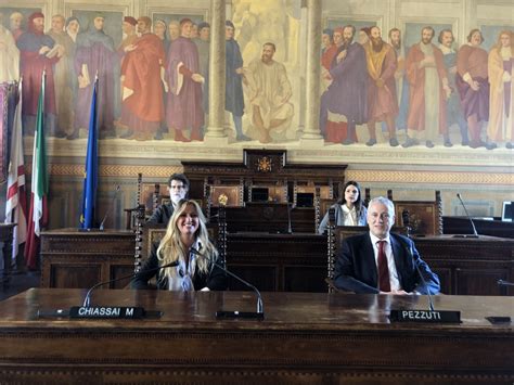 Banca popolare del lazio sostiene il territorio. La Sala dei Grandi della Provincia di Arezzo si trasforma ...