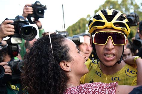 Celebran a egan bernal en su ciudad natal tras ganar el giro. Xiomy Guerrero, Novia de Egan Bernal, dio pistas del ...