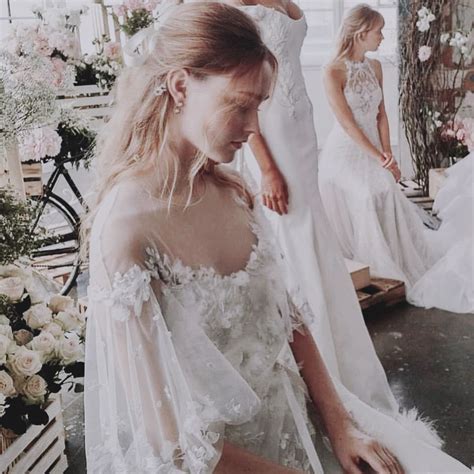 For those with expensive tastes, but wishing to stay within budget, thedresswarehouse is the perfect fit. Pin by chlorisae on CH | Sansa Stark in 2020 | Lace ...