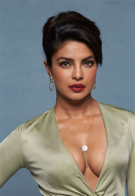 Priyanka chopra is not a hollywood superstar. Priyanka Chopra - Baywatch Promoshoot 2017