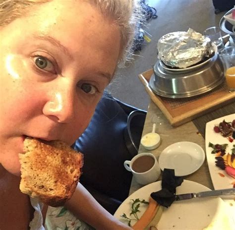 For schumer's 40th birthday, he pulled a huge prank on the comedian, getting her a birthday cake with the message, i'm leaving you. Amy Schumer's Emmy Prep: Bread, No Makeup, and Instagram ...