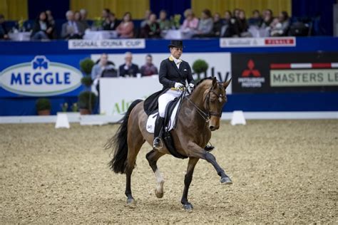 Das deutsche team um isabell werth und michael jung gilt als favorit. Werth und Jung mit Doppelsiegen in Dortmund